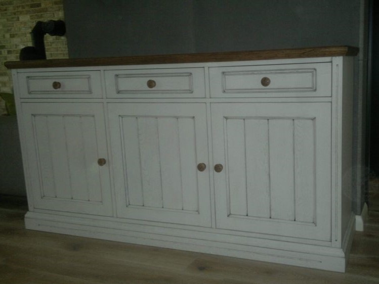 Meble ogrodowe z drewna egzotycznego