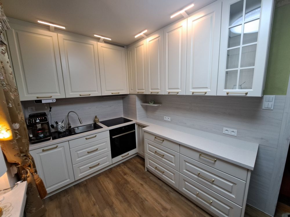 Kuchnia na wymiar realizacja K-02