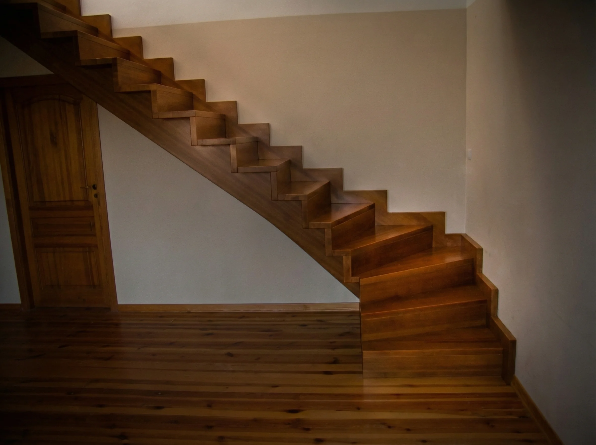 Widok schodów zabiegowych z góry